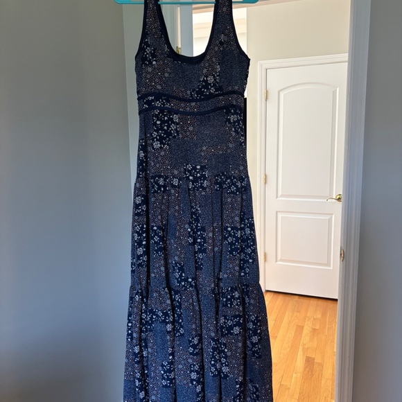 Lulus Navy Blue Floral Quilt Print Maxi Dress - Size M - Picture 2 of 7